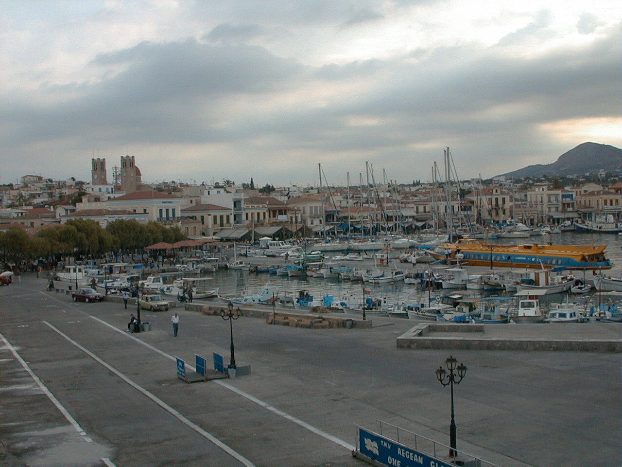 1-035.jpg