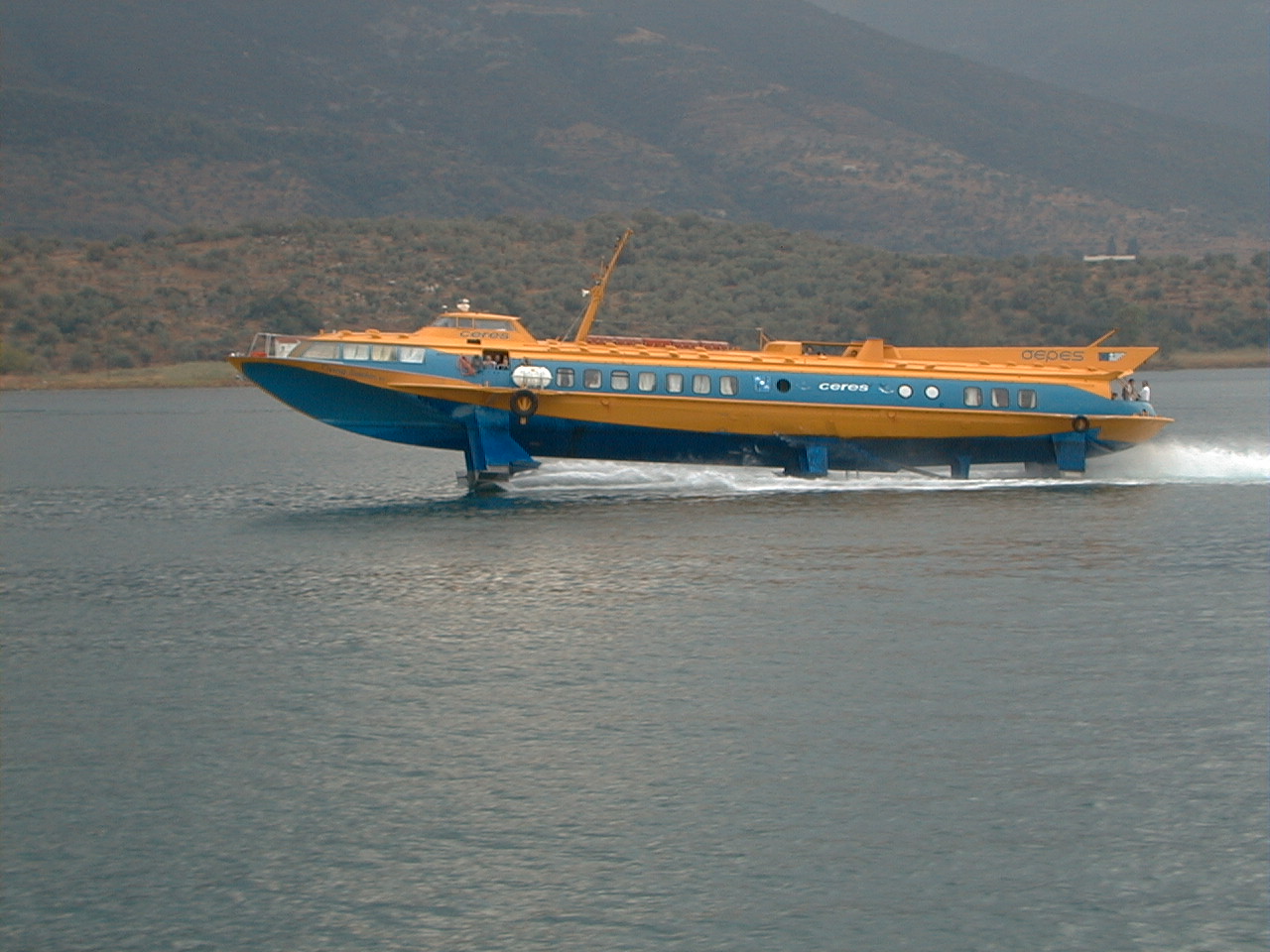 1-045.jpg