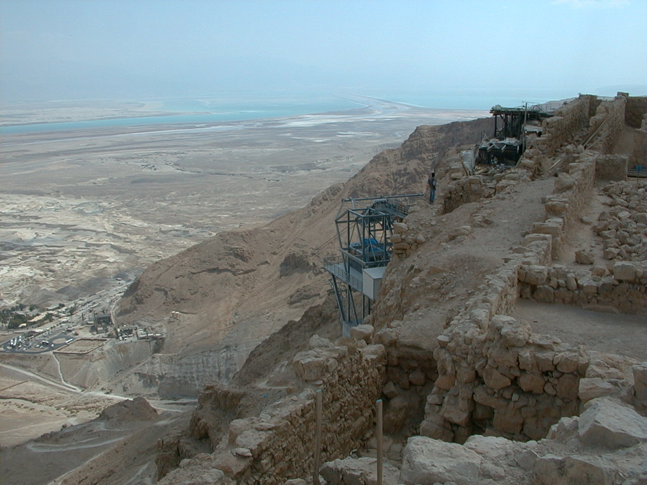 1-136.jpg