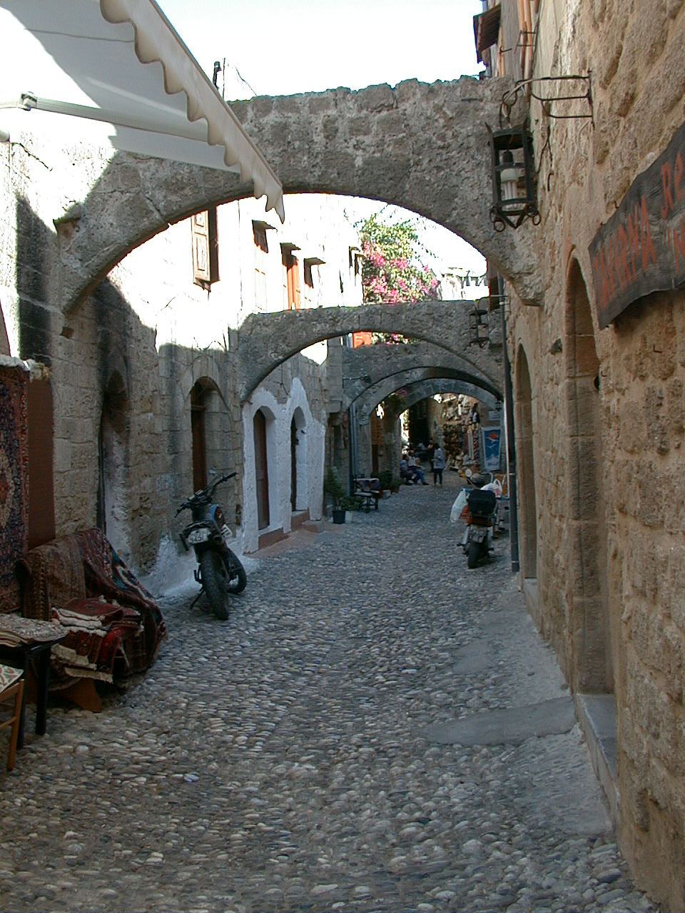 2-047.jpg