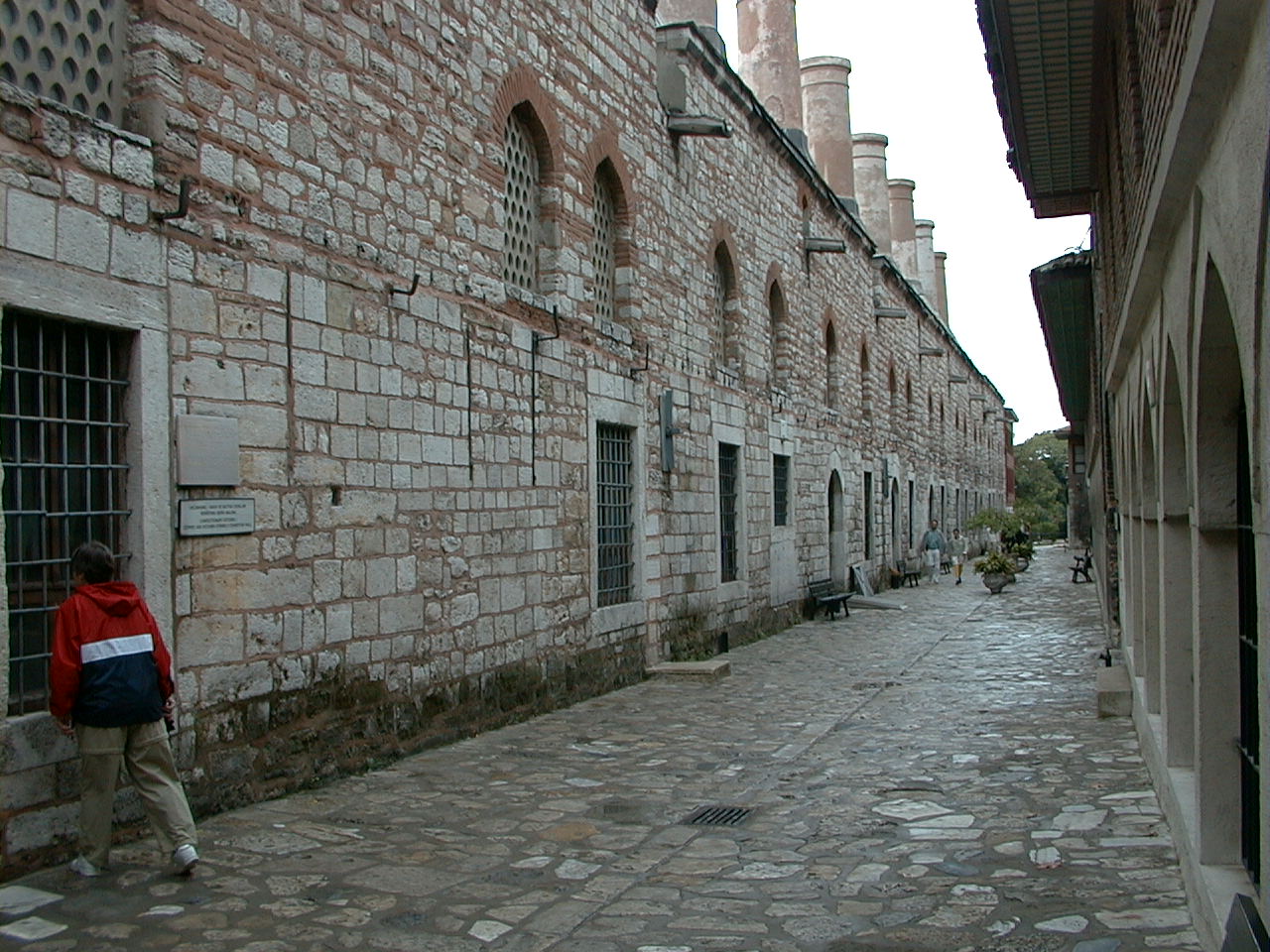 2-104.jpg