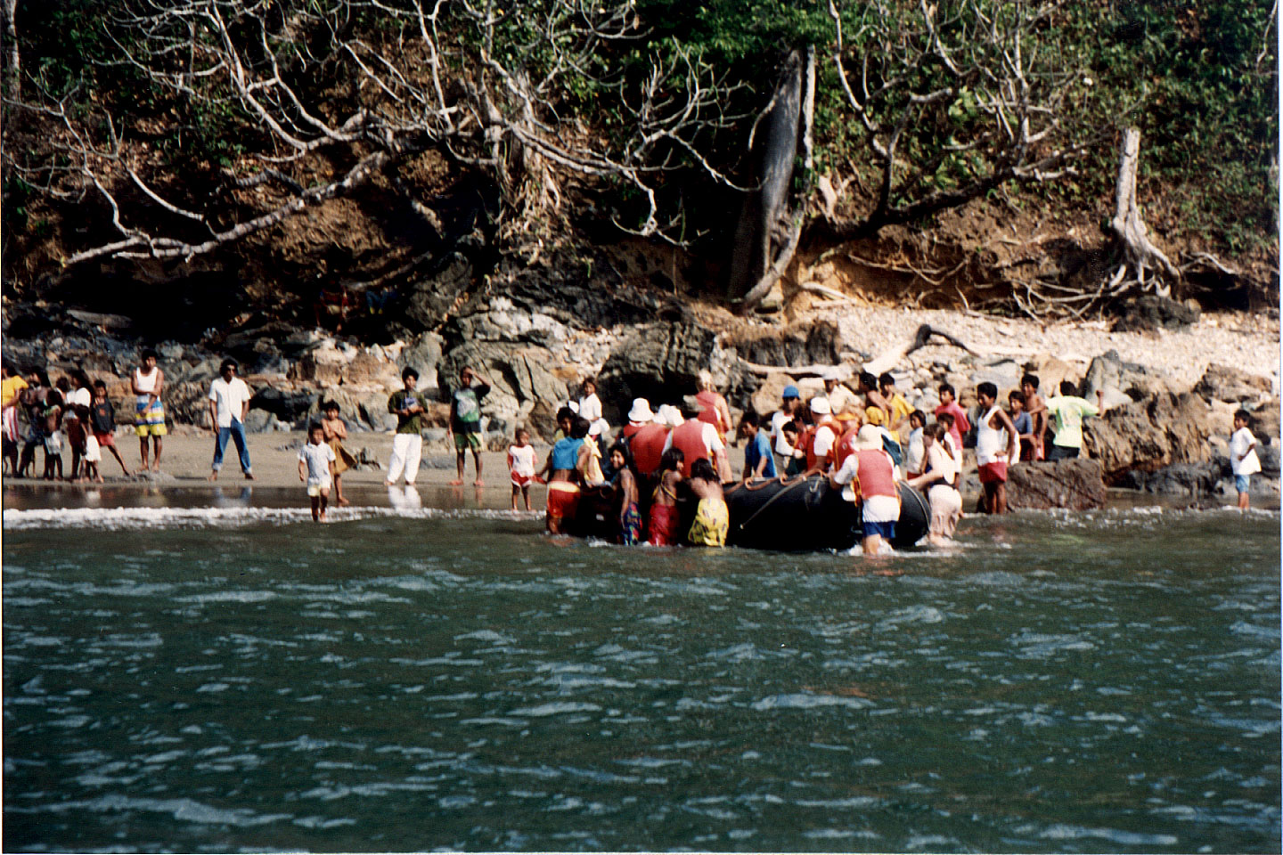 039.jpg, Landing at
Choco village