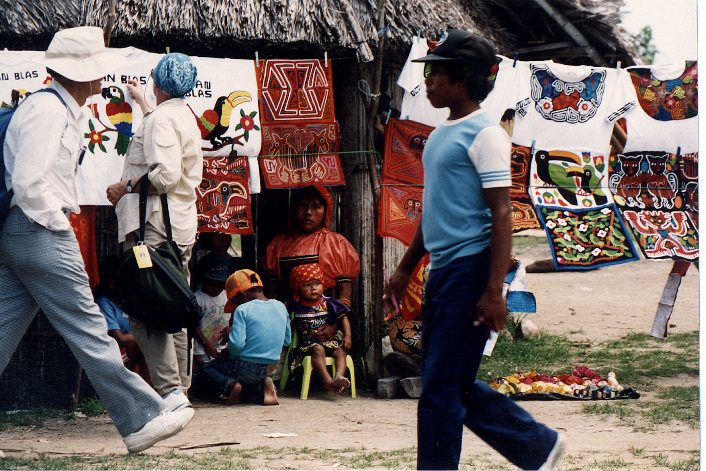 105.jpg, Acuatupu
Cuna Indian village