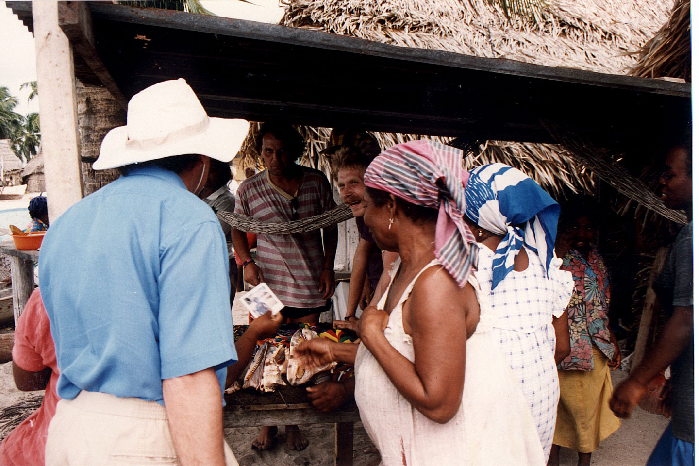 259.jpg, Honduran Island