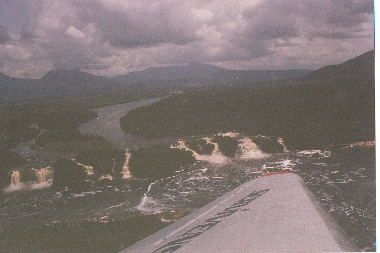042.jpg, Canaima
Venezuela