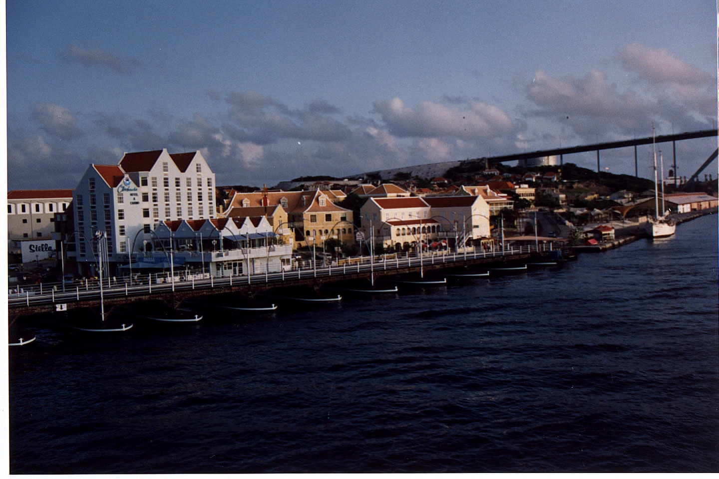 256.jpg, Willamsted
Curacao