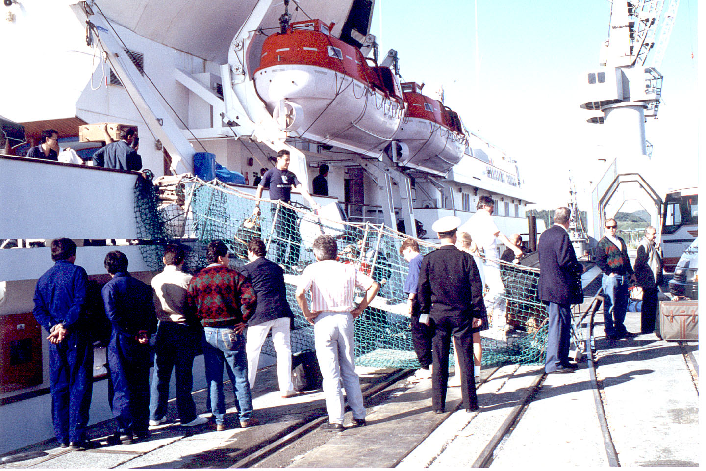 235.jpg, Disembarking at
Puerto Montt