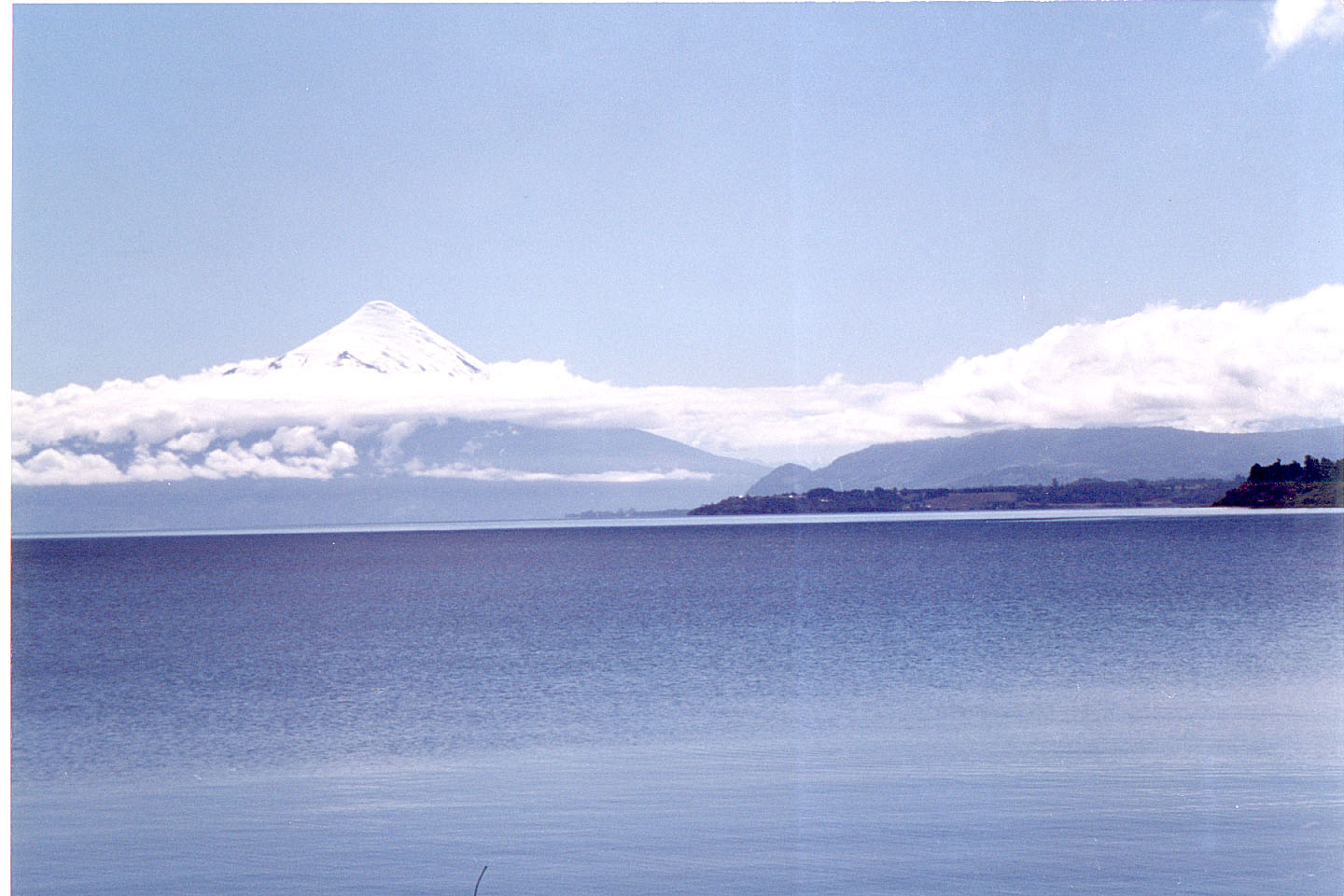 240.jpg, Volcano from
Pelluco