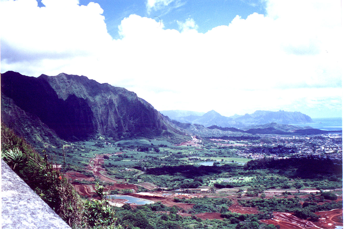 008.jpg, Pali Lookout
Oahu