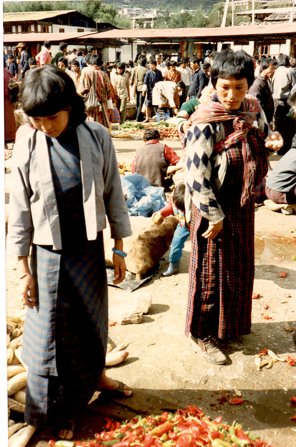 03-22.jpg, Sunday market
Thimpu