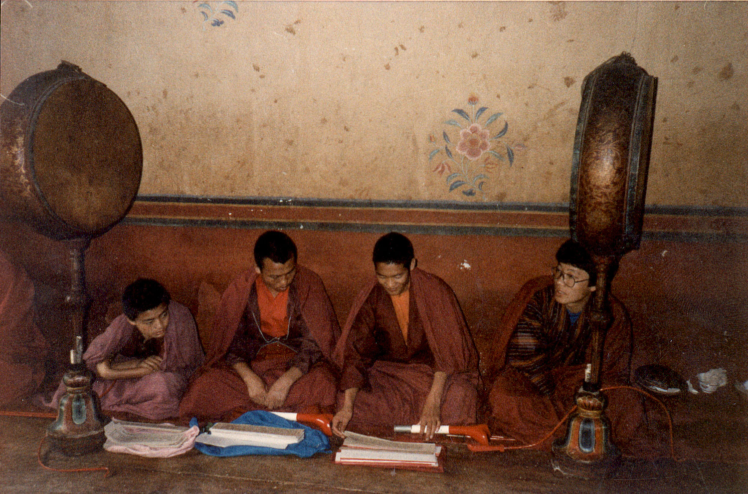 04-19b.jpg, Thimpu Dzong