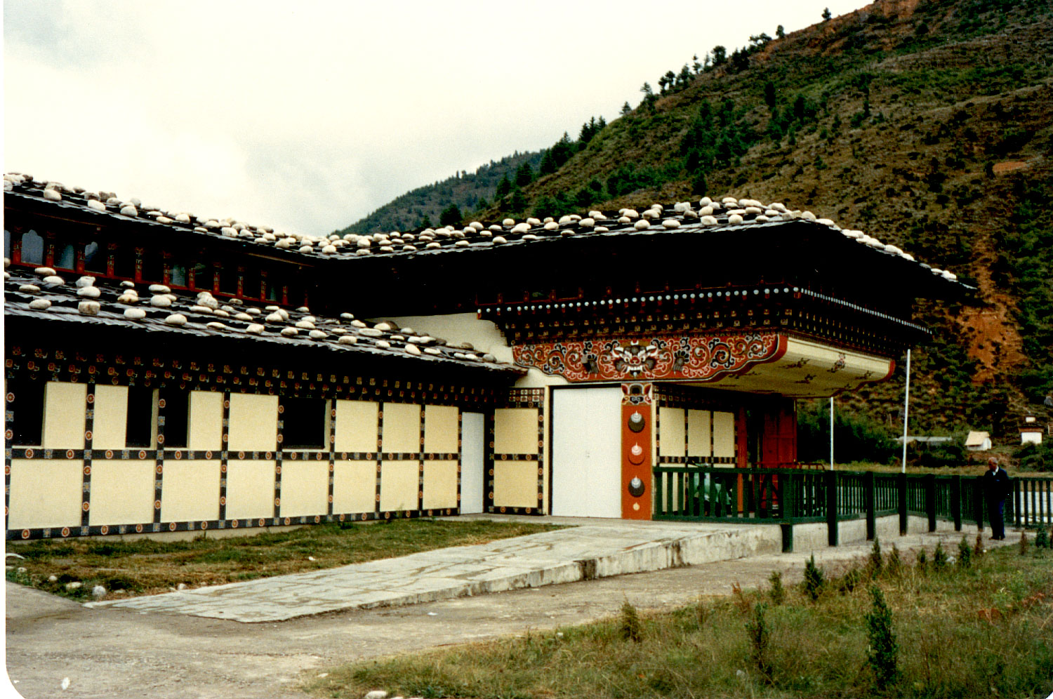 07a-24.jpg, Paro airport