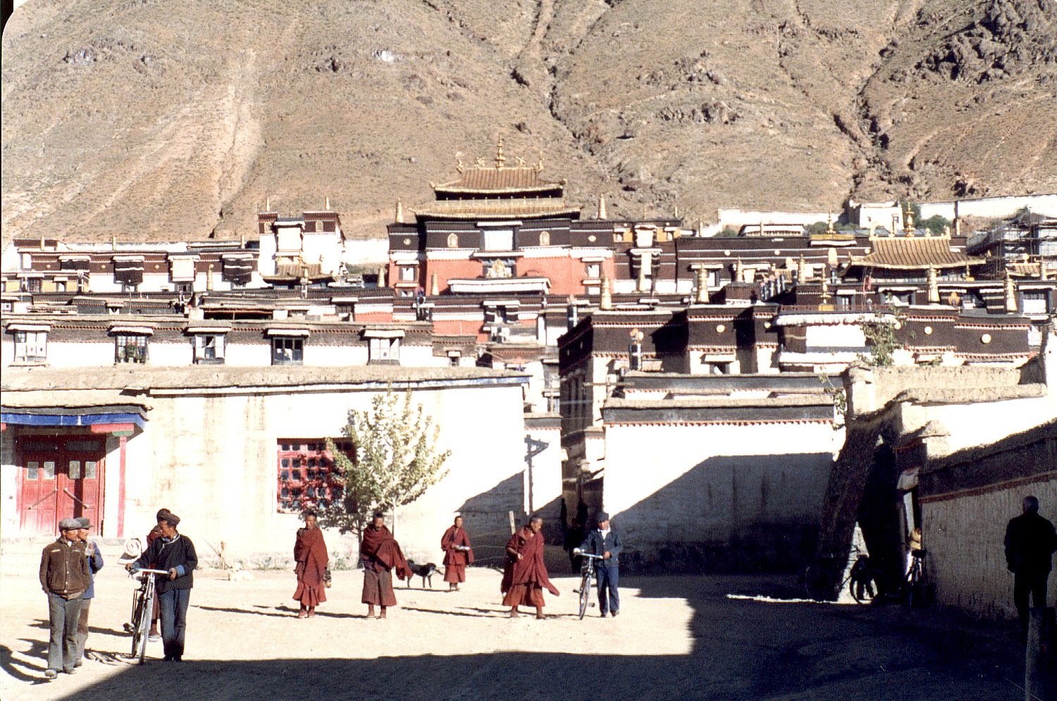 10-29.jpg, Tashilhumpo
Xigaze, Tibet