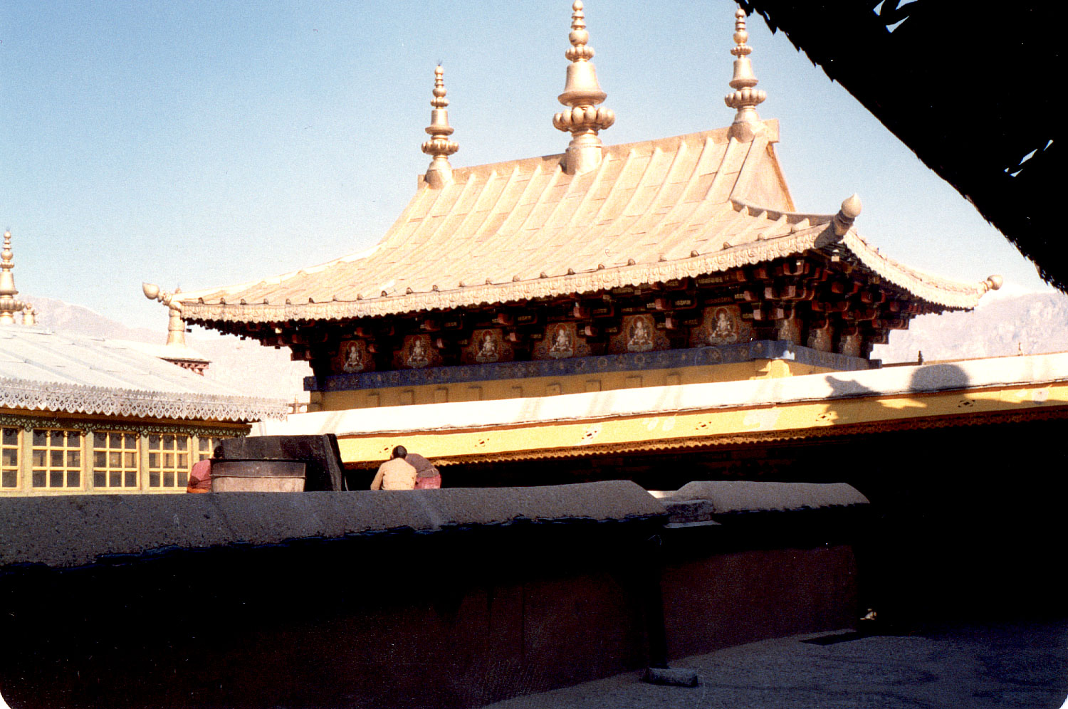 12-26.jpg, Jokhang Temple
Llasa, Tibet