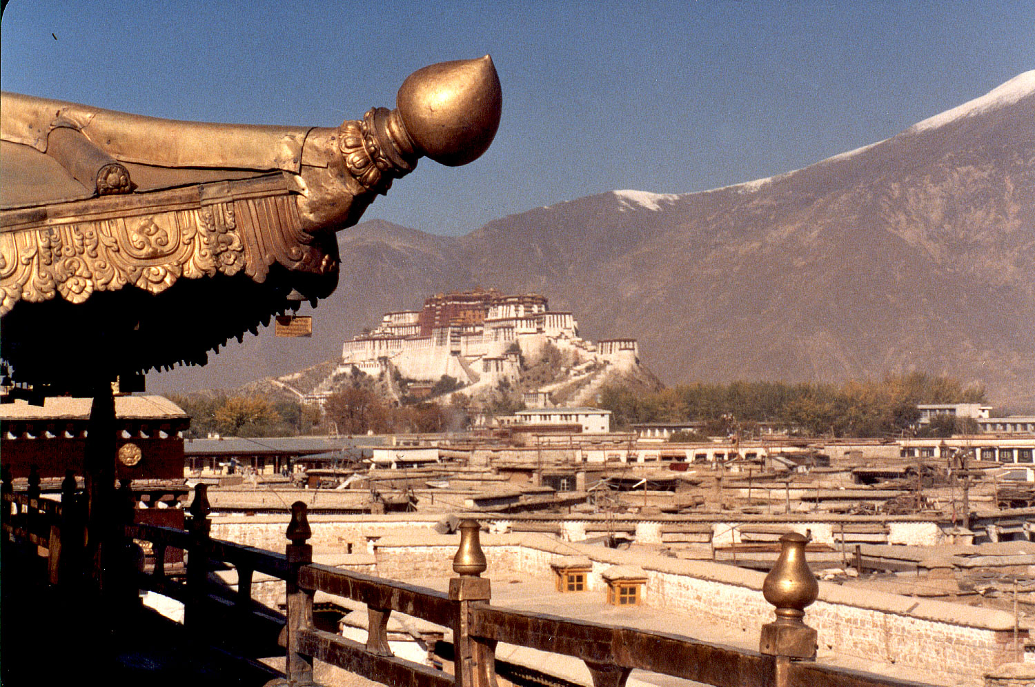 12-33.jpg, Jokhang Temple
Llasa, Tibet