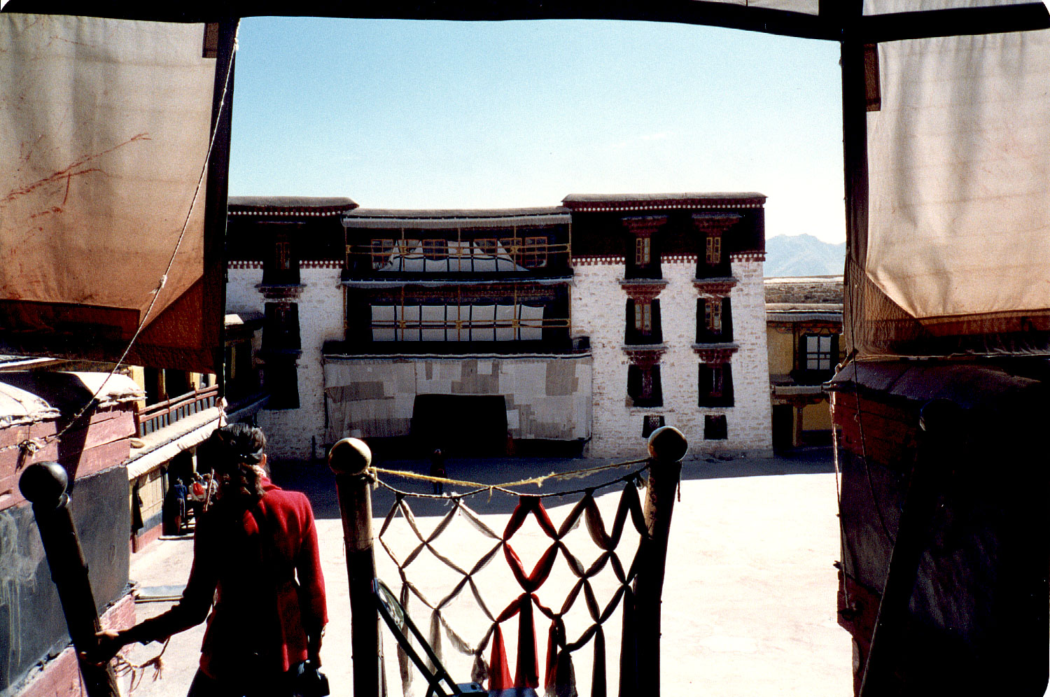 14a-08.jpg, Potala Palace
Llasa, Tibet