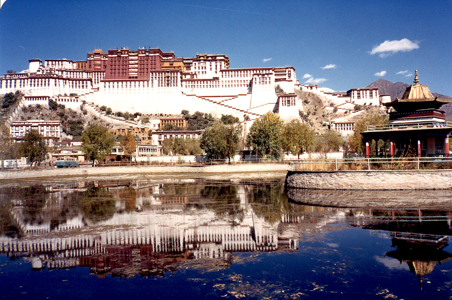 14a-19.jpg, Potala Palace
Llasa, Tibet