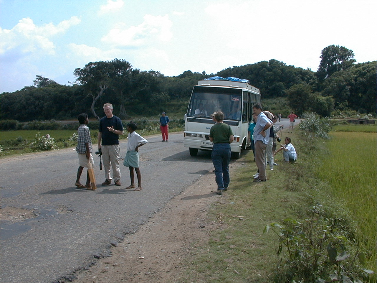 115.jpg, Roadside stop