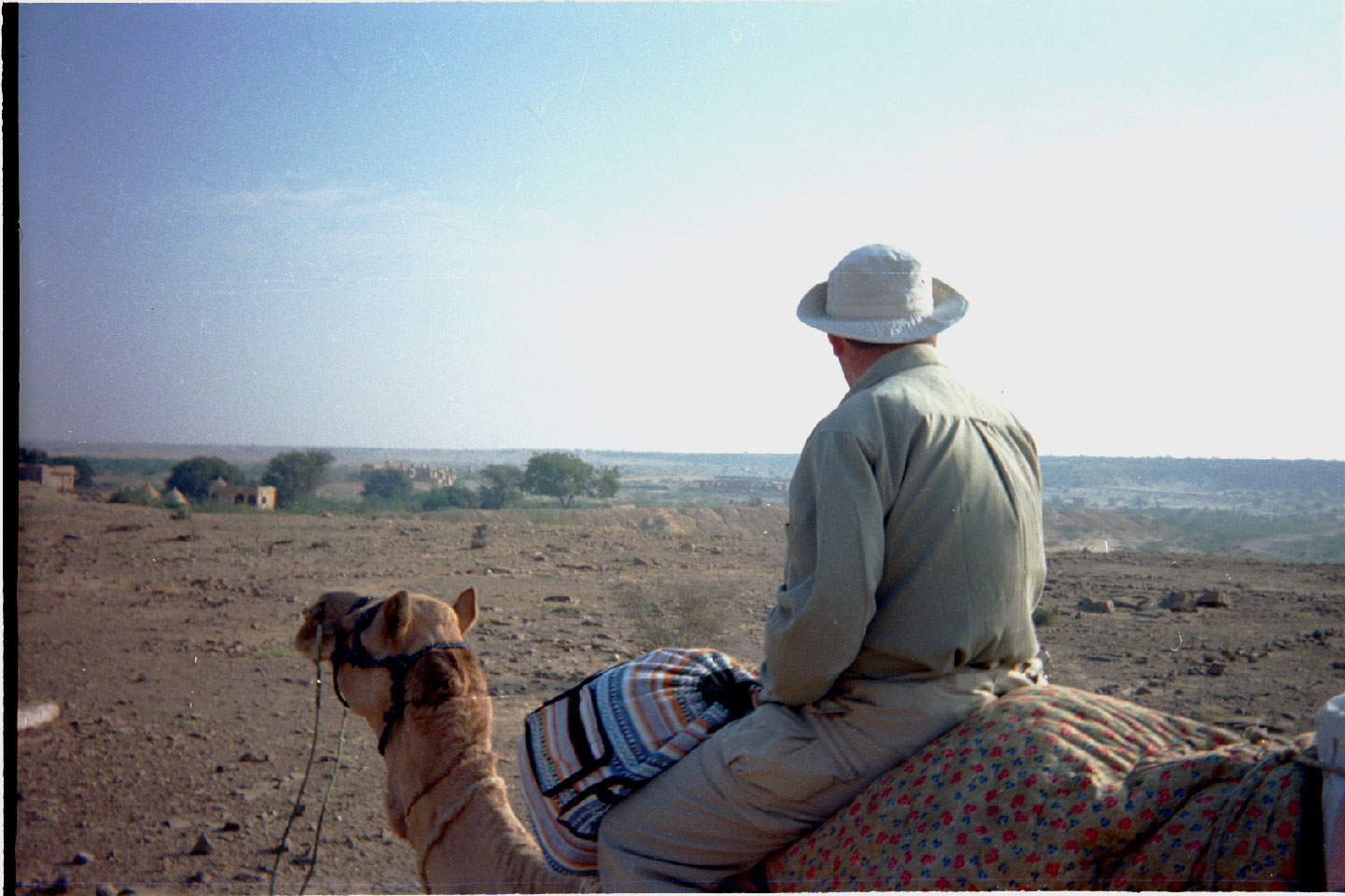 ph-02.jpg, Camel safari