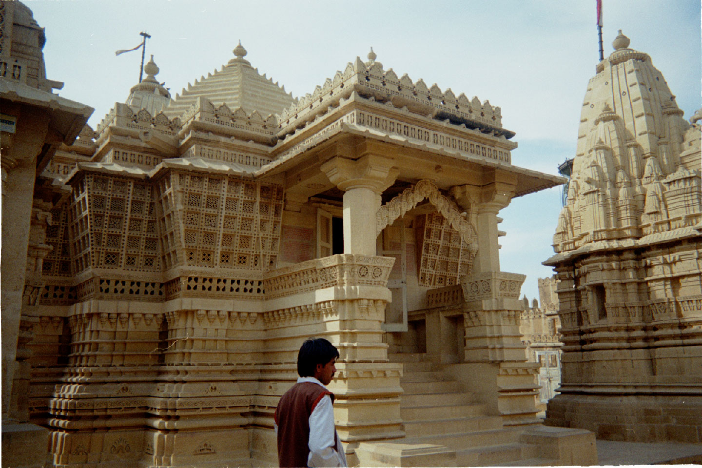 ph-12.jpg, Camel safari, Ludarva Temple