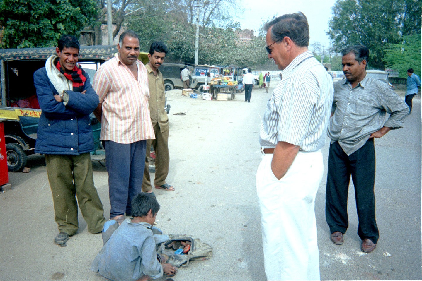 ph-42.jpg, Shoe shine, Bikaner