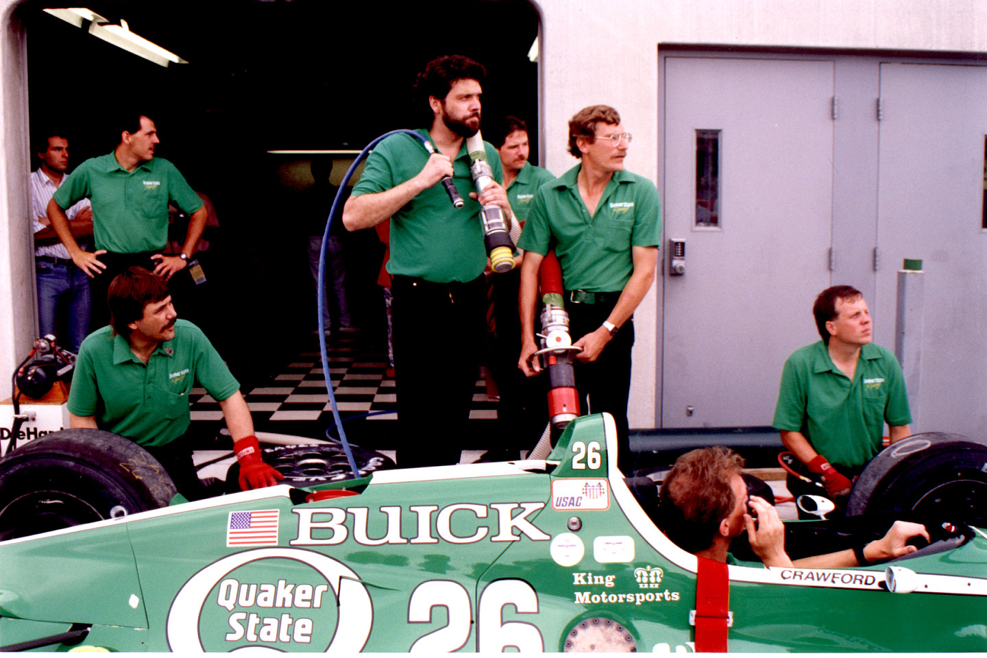 003.jpg, Jim Crawford's crew
practising