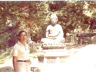 198007-05 Buddhist Temple Toronto