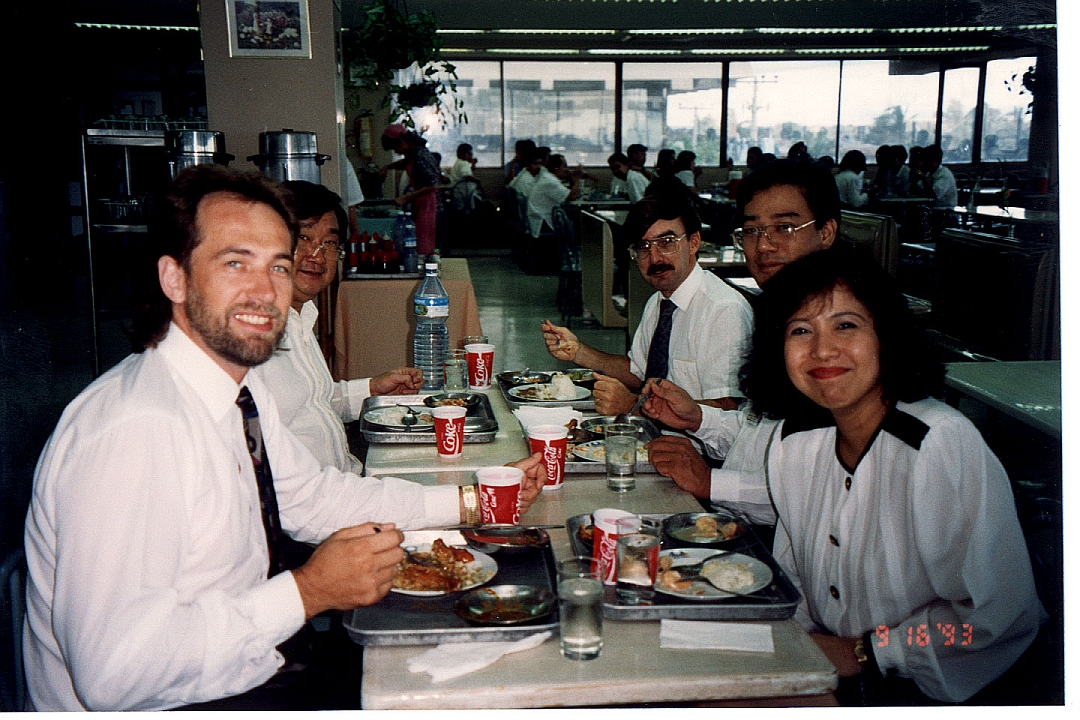 199309-13.jpg - Lunch at Saztec cafeteria