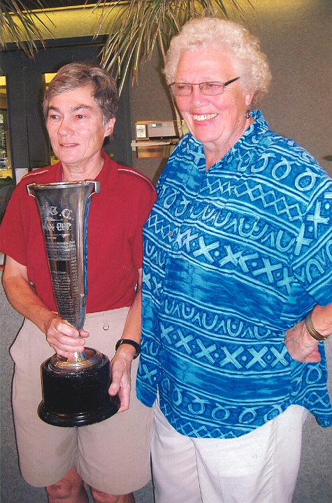 200707-170.jpg - Hannon Cup Winners (w Shirley Riches) 