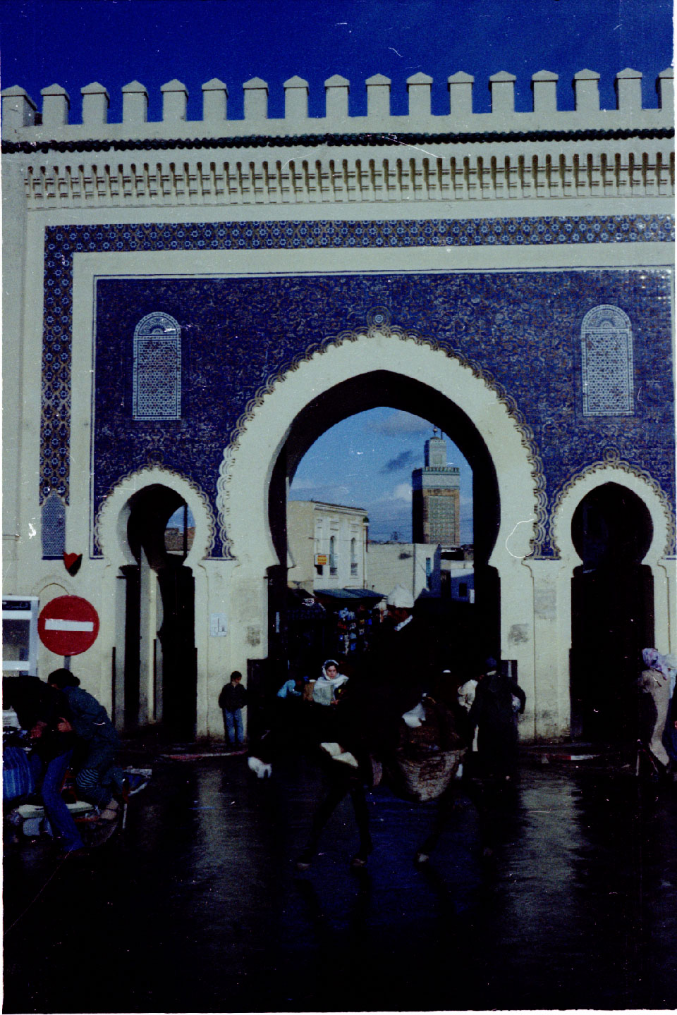 02-31.jpg, Fez - Blue Gate