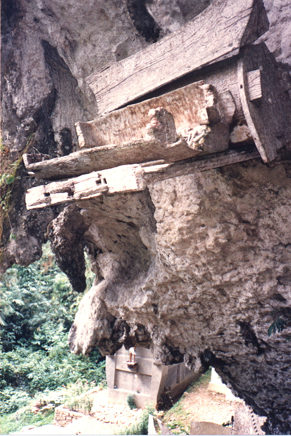 03-33.jpg, Toraja village