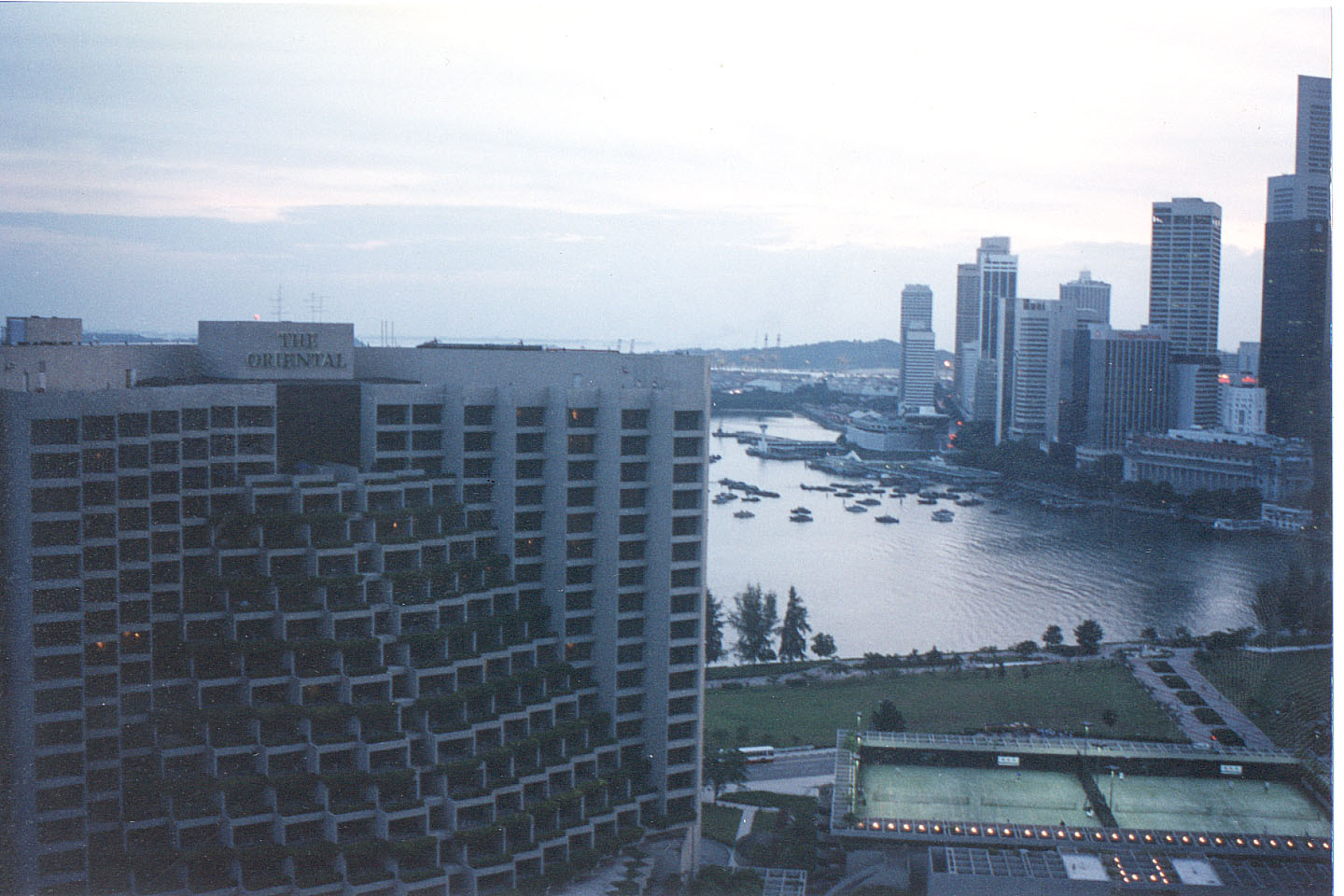 001.jpg, From Pan Pacific Hotel
Singapore