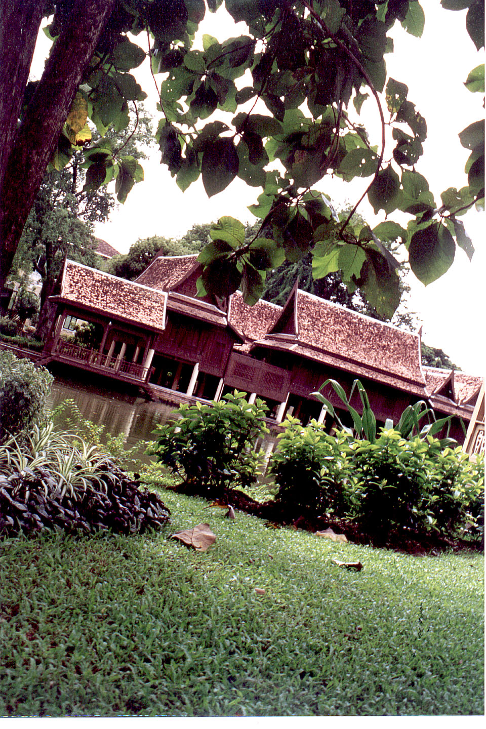 057.jpg, Teak Palace
Bangkok