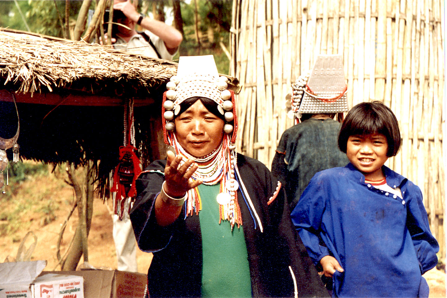 118.jpg, Akha village
near Chiang Rai