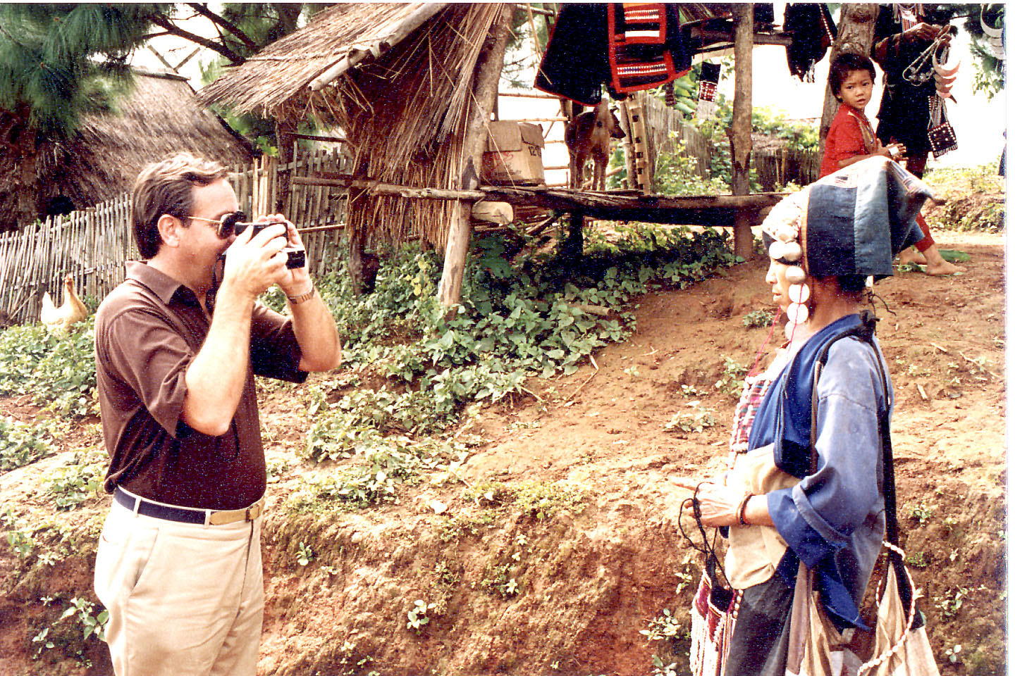 133.jpg, Akha village
near Chiang Rai