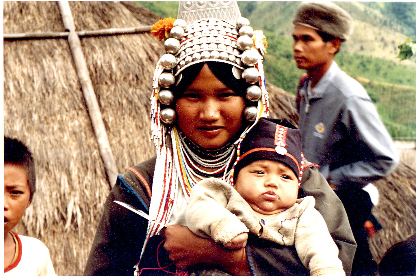 139.jpg, Akha village
near Chiang Rai