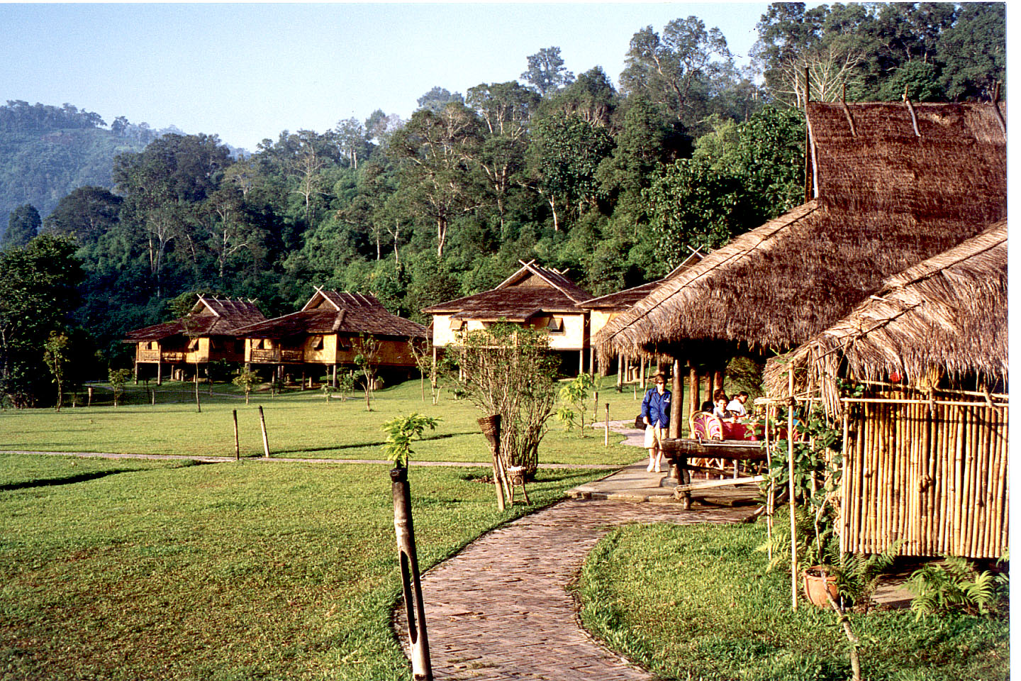 218.jpg, Hmong village
tourist accomodation