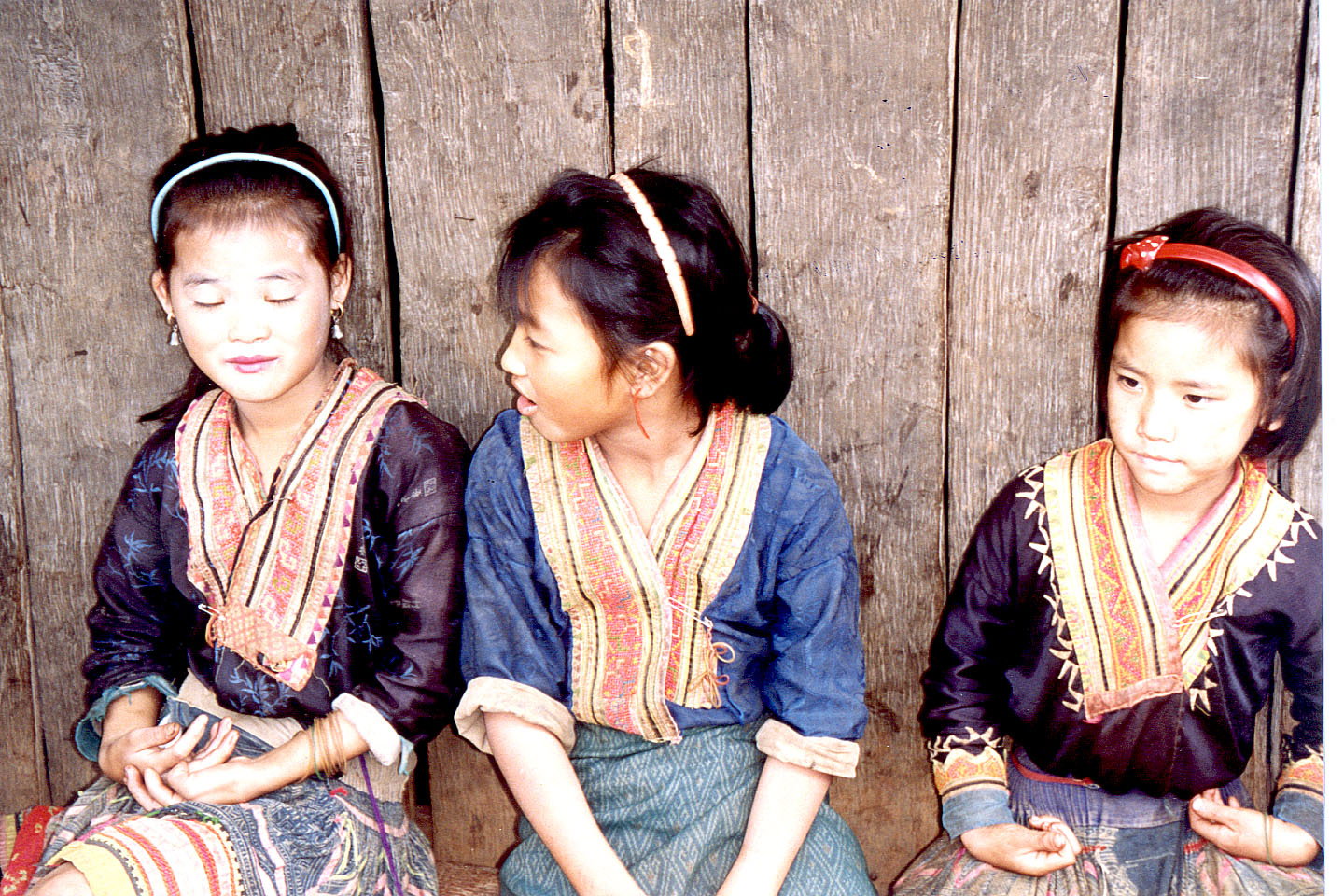 229.jpg, Hmong hilltribe
Northern Thailand