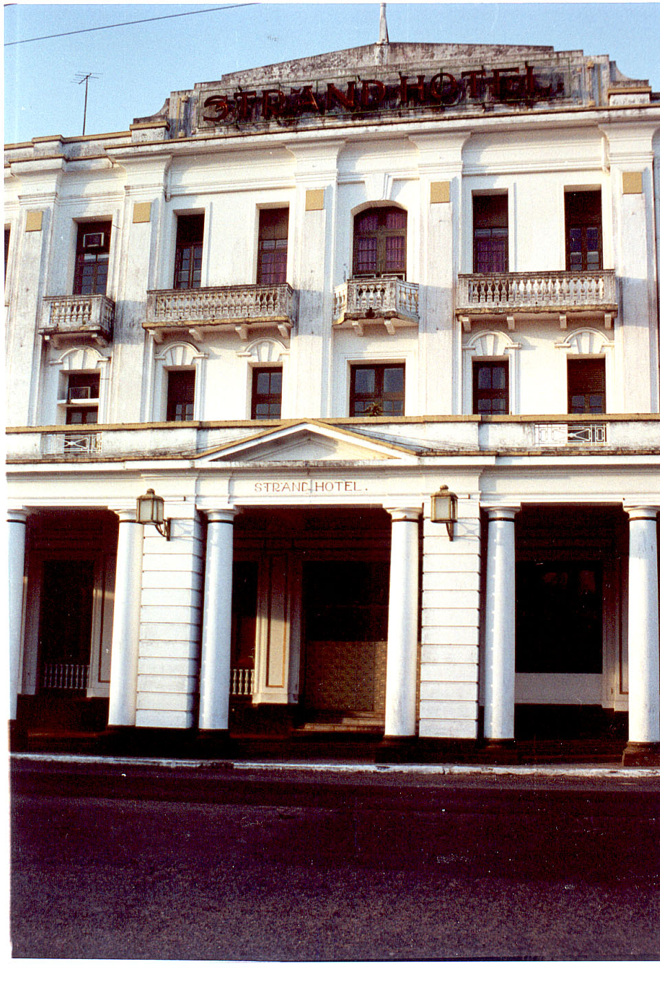 343.jpg, Strand Hotel
Rangoon