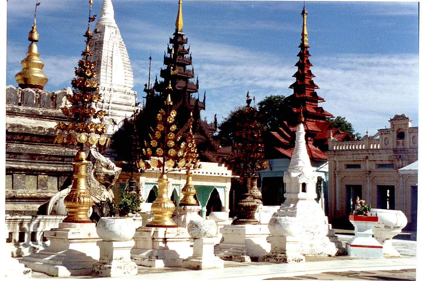 359.jpg, Shwezigon Pagoda
Pagan