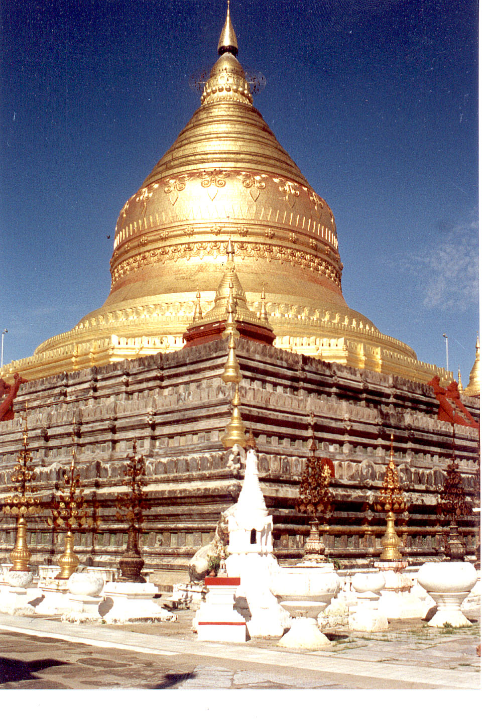 361.jpg, Shwezigon Pagoda
Pagan