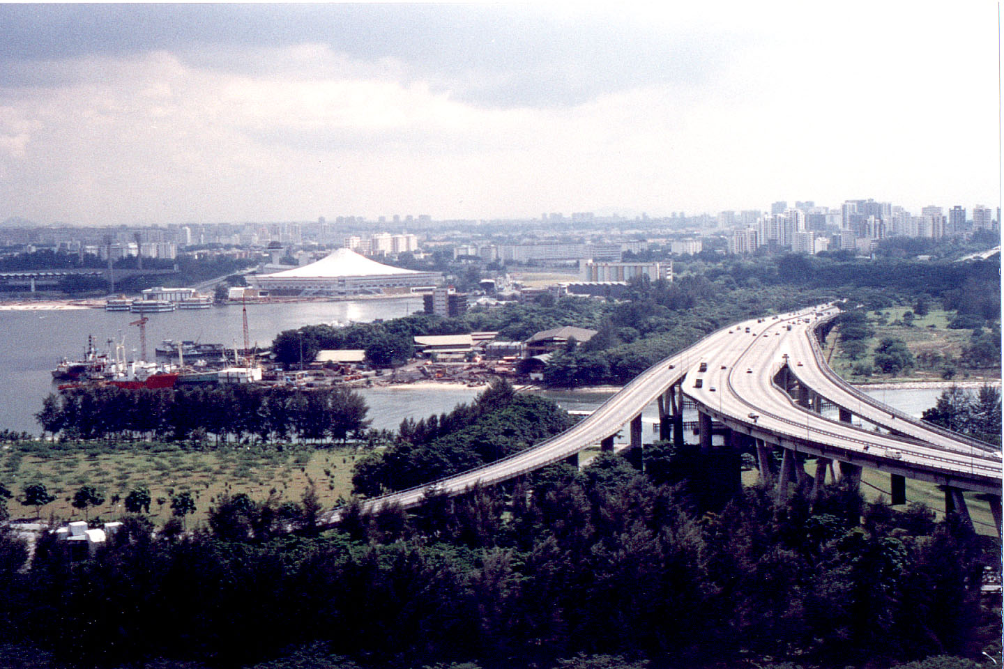 546.jpg, Singapore
from Pan Pacific