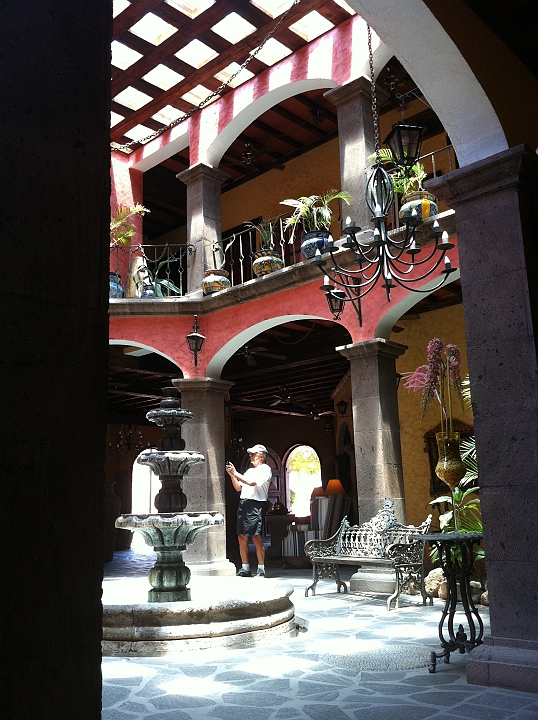 201205-230.jpg