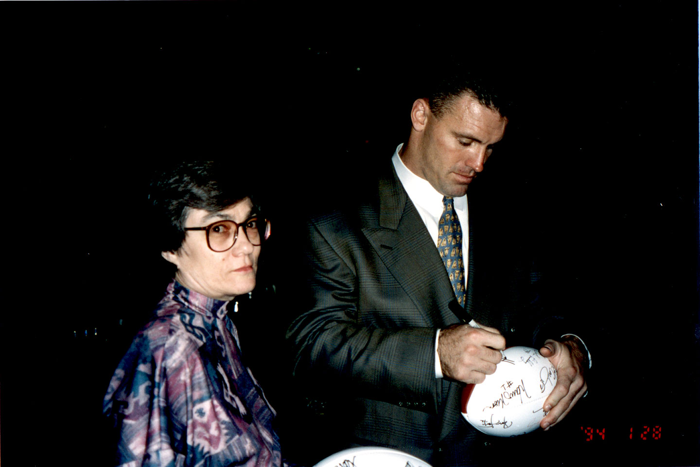 052.jpg, Howie Long