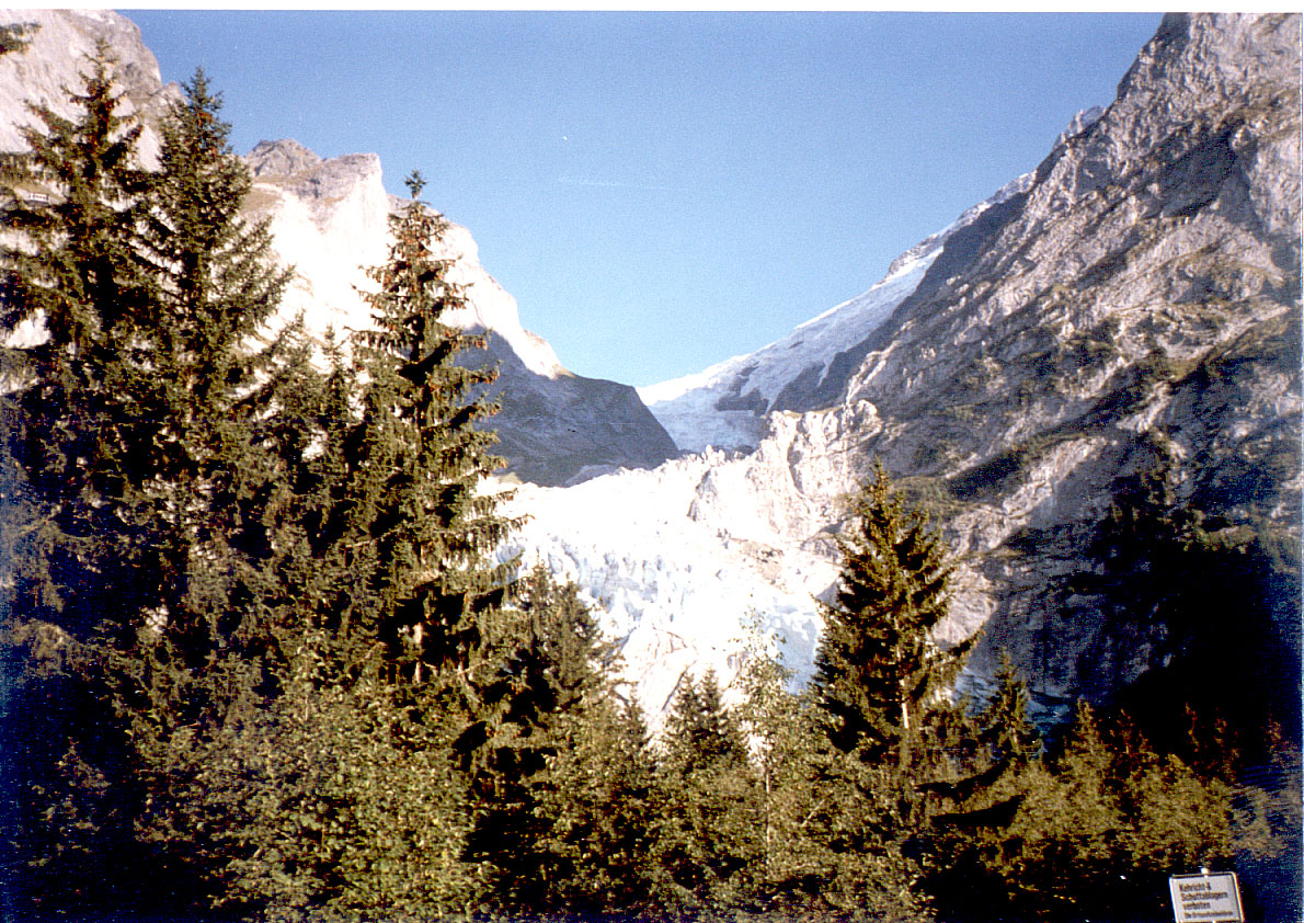 09.jpg, Glacier
Grindlewald