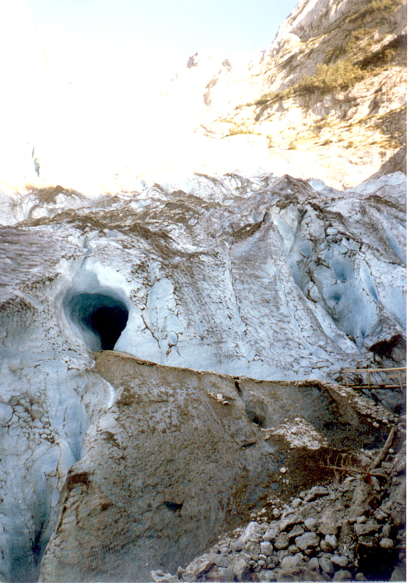 13.jpg, Glacier entrance