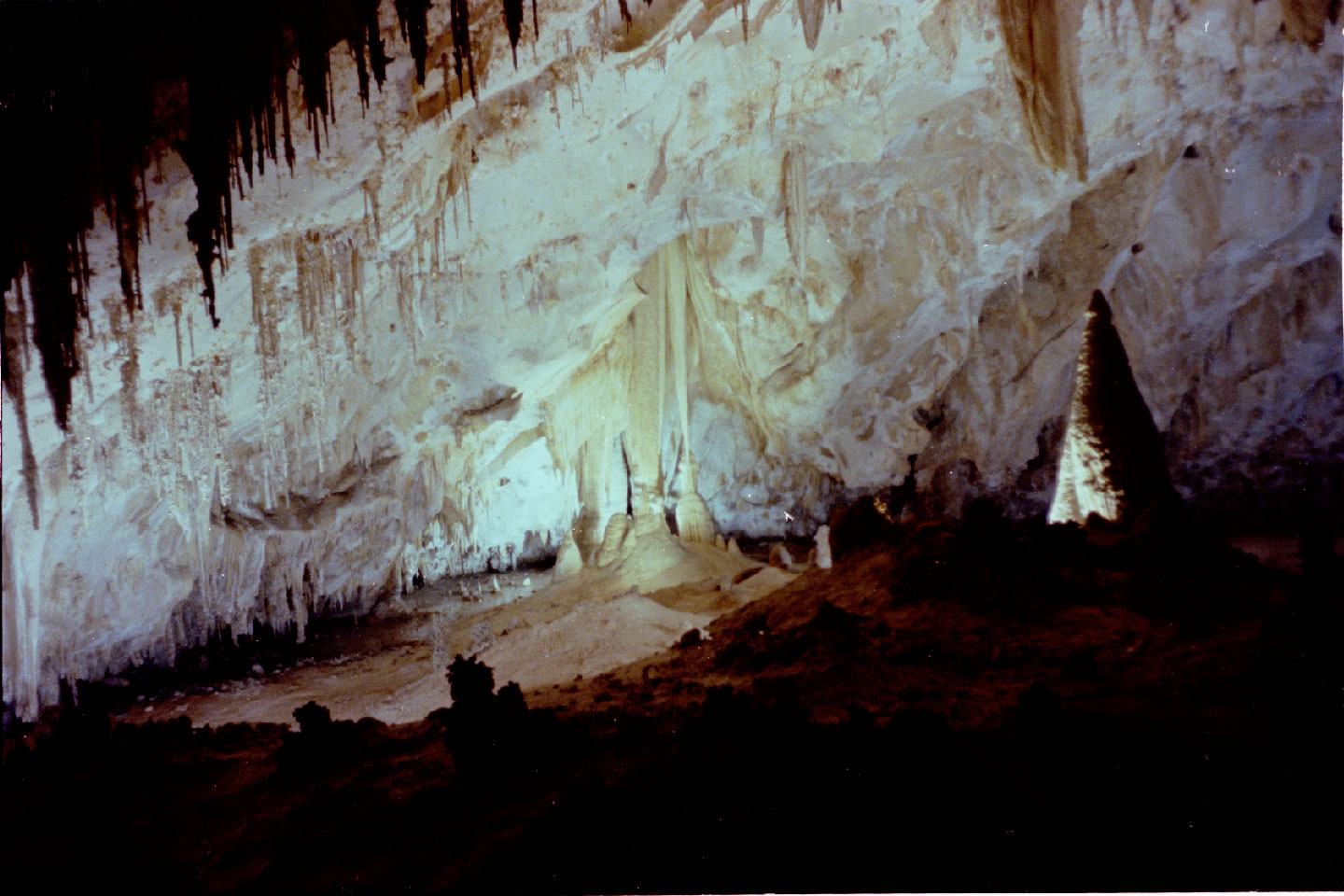 06-04.jpg, Carlsbad Caverns
New Mexico