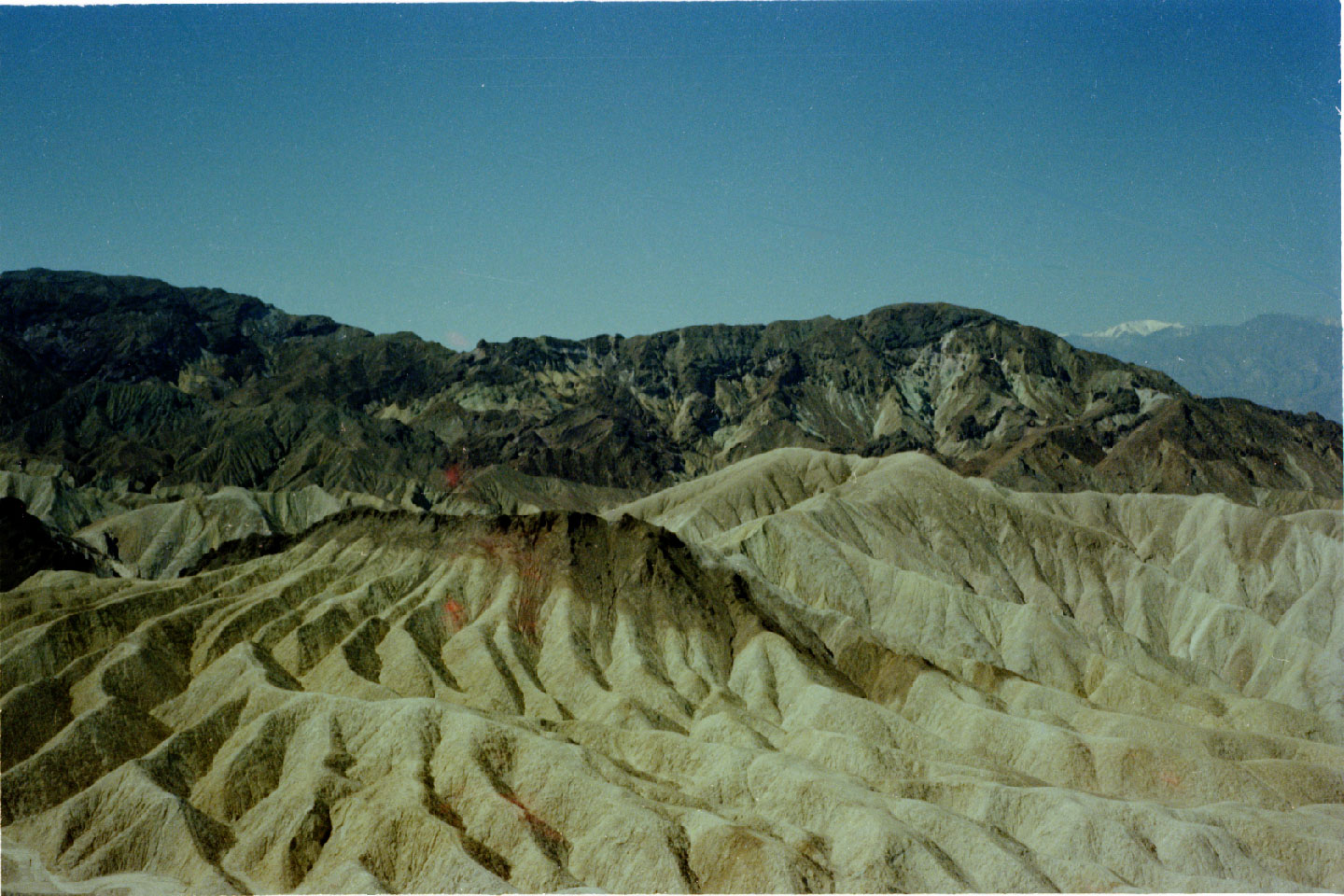 14-01.jpg, Death Valley
California