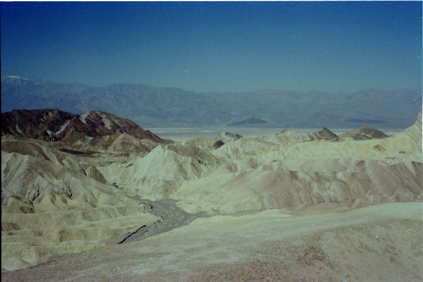 14-02.jpg, Death Valley
California