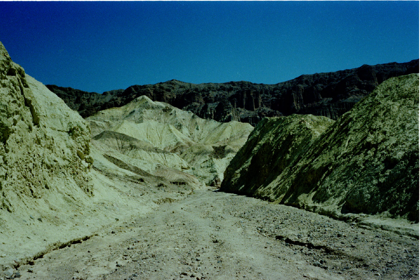 14-06.jpg, Death Valley
California